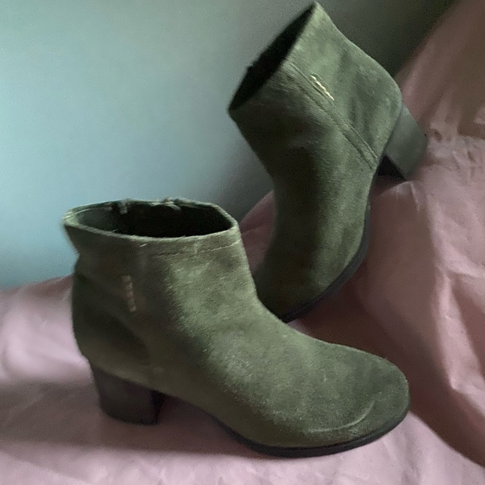 Rockport boots